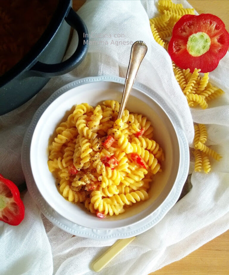 Easy Pumpkin Mac and Cheese